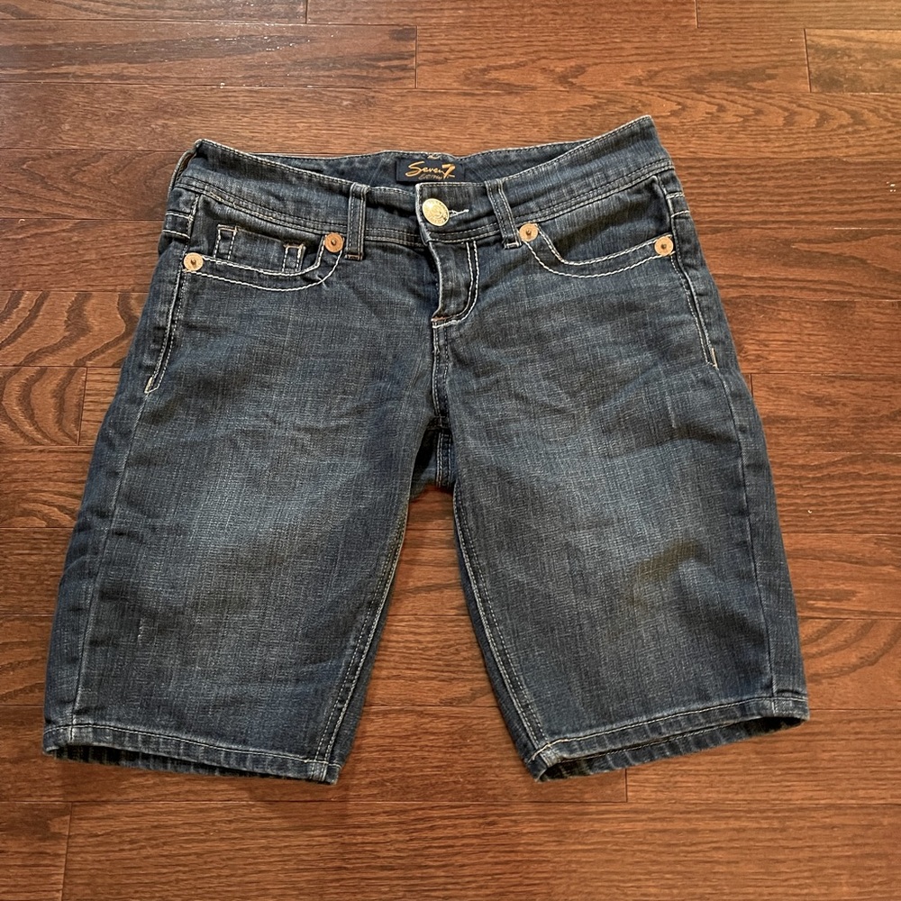 Seven 7 Jean shorts 🩳